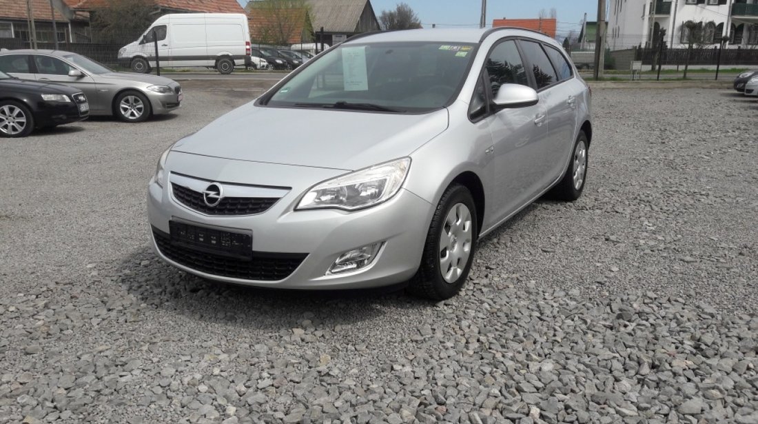 Opel Astra 1.7 CDTI 2011