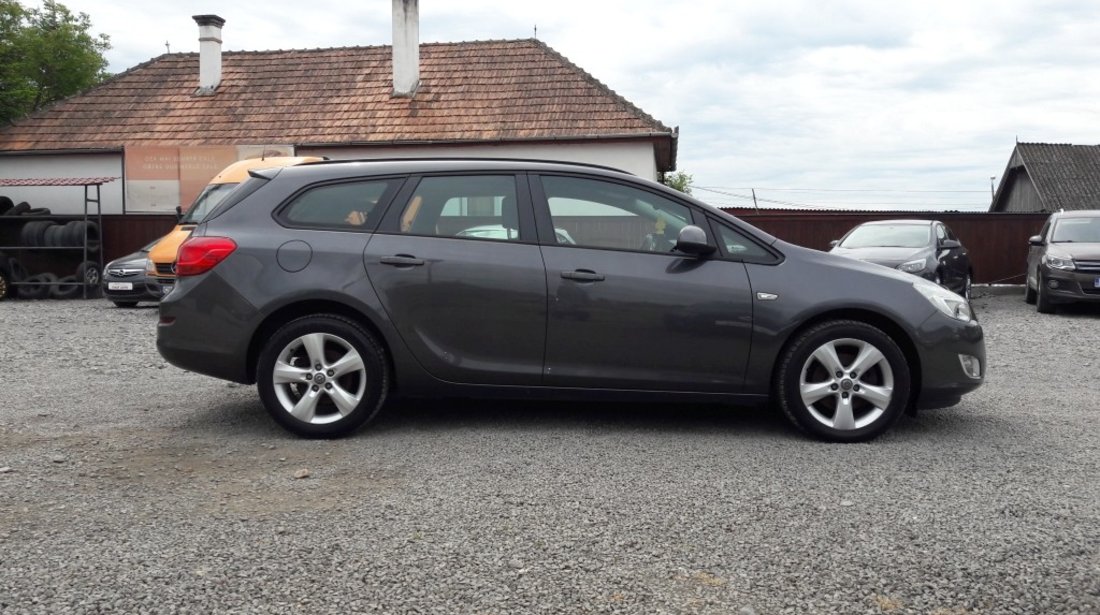 Opel Astra 1.7 CDTI 2011