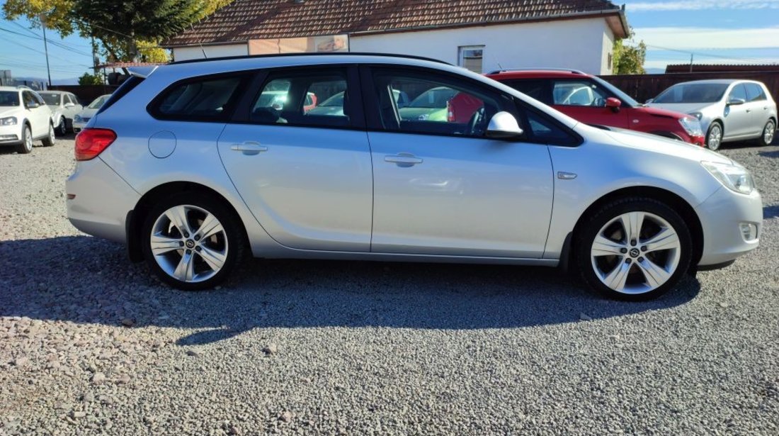 Opel Astra 1.7 CDTI 2011