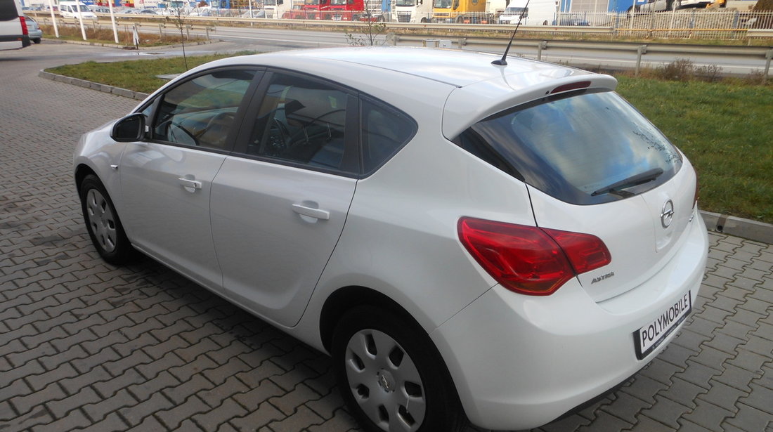 Opel Astra 1.7 CDTI 2011