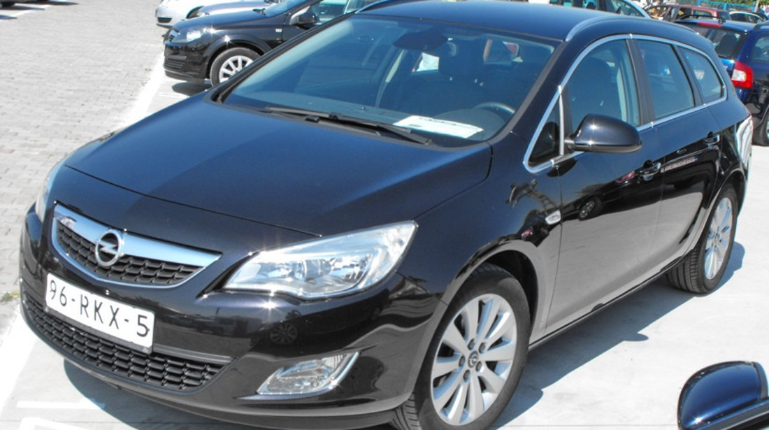 Opel Astra 1.7 CDTI 2012