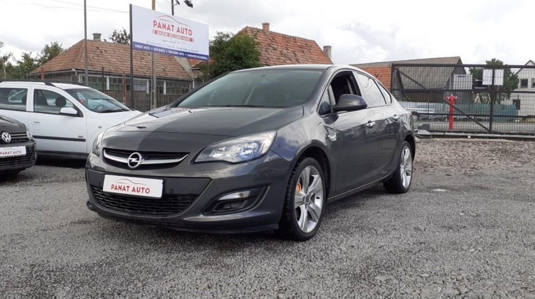 Opel Astra 1.7 CDTI 2013