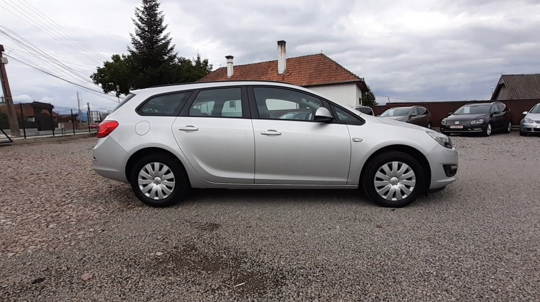 Opel Astra 1.7 CDTI 2013