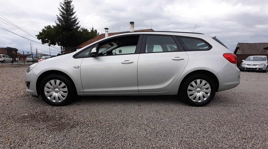 Opel Astra 1.7 CDTI 2013