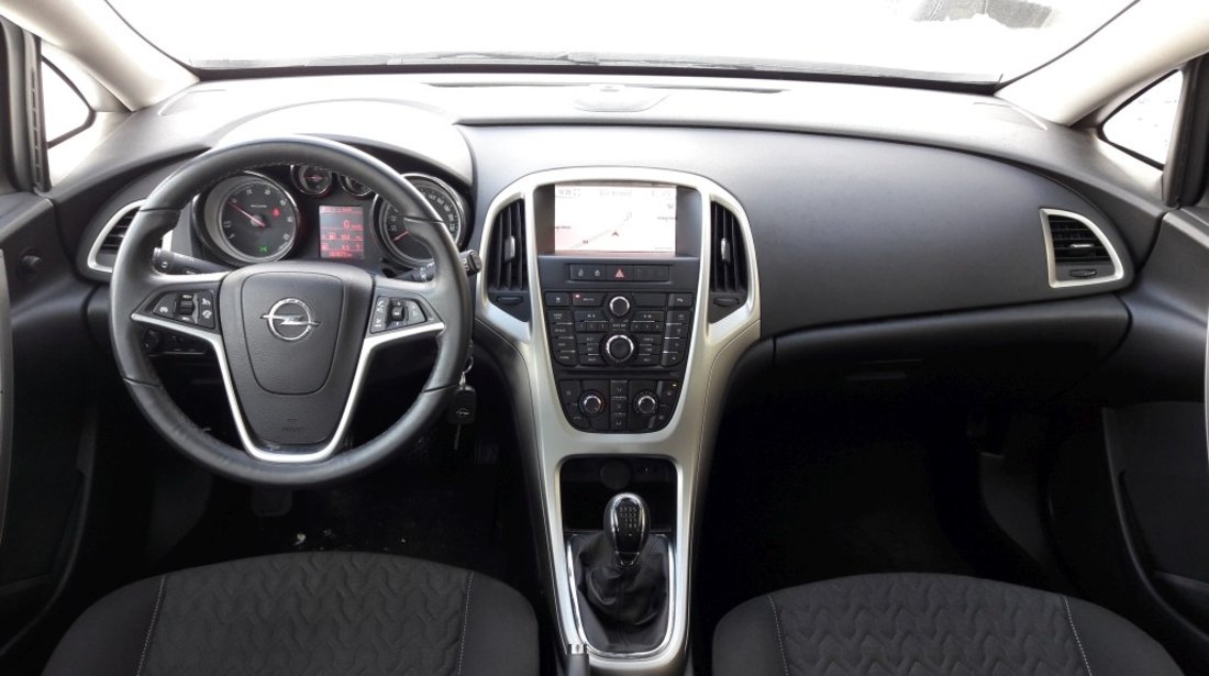 Opel Astra 1.7 CDTI 2014