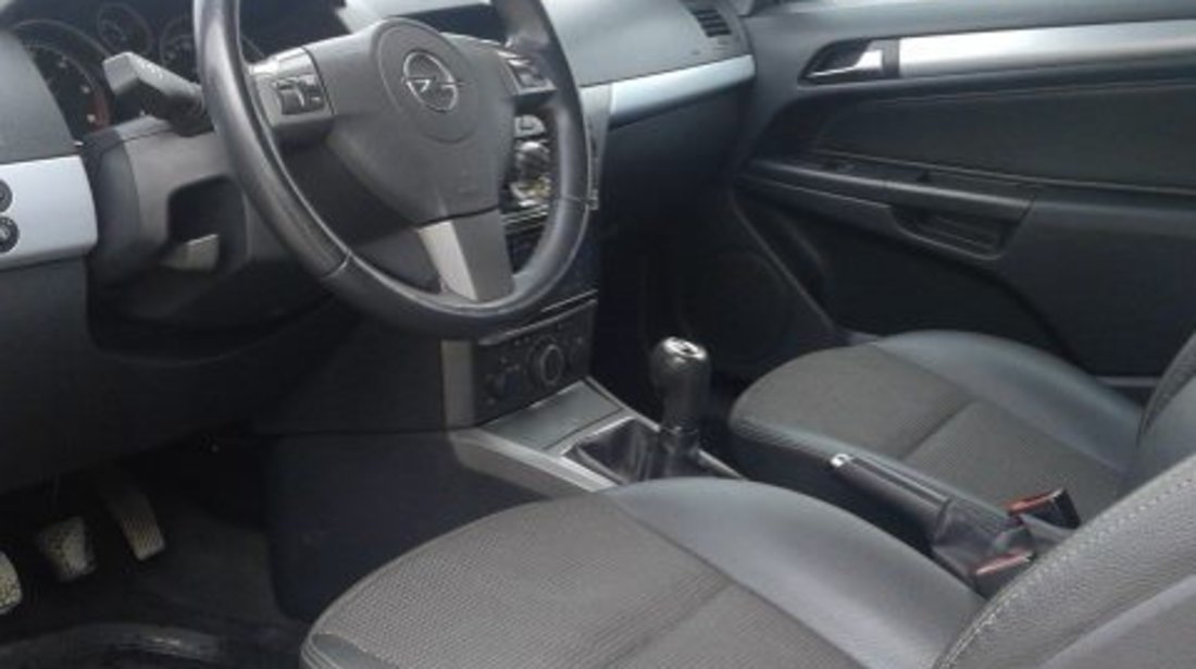 Opel Astra 1.7 d 2007