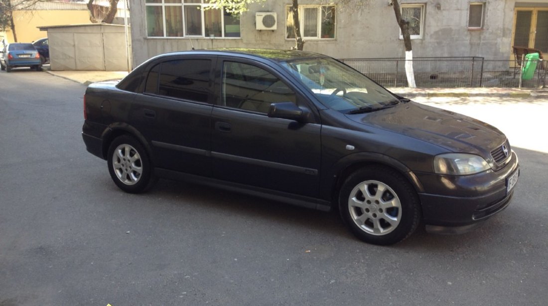 Opel Astra 1 9