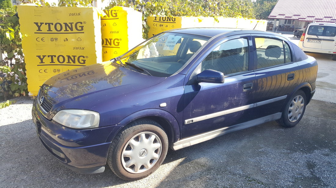 Opel Astra 14 2000