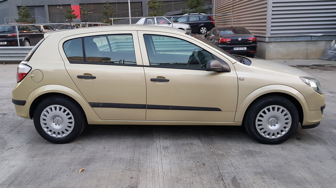 Opel Astra 1400 2005