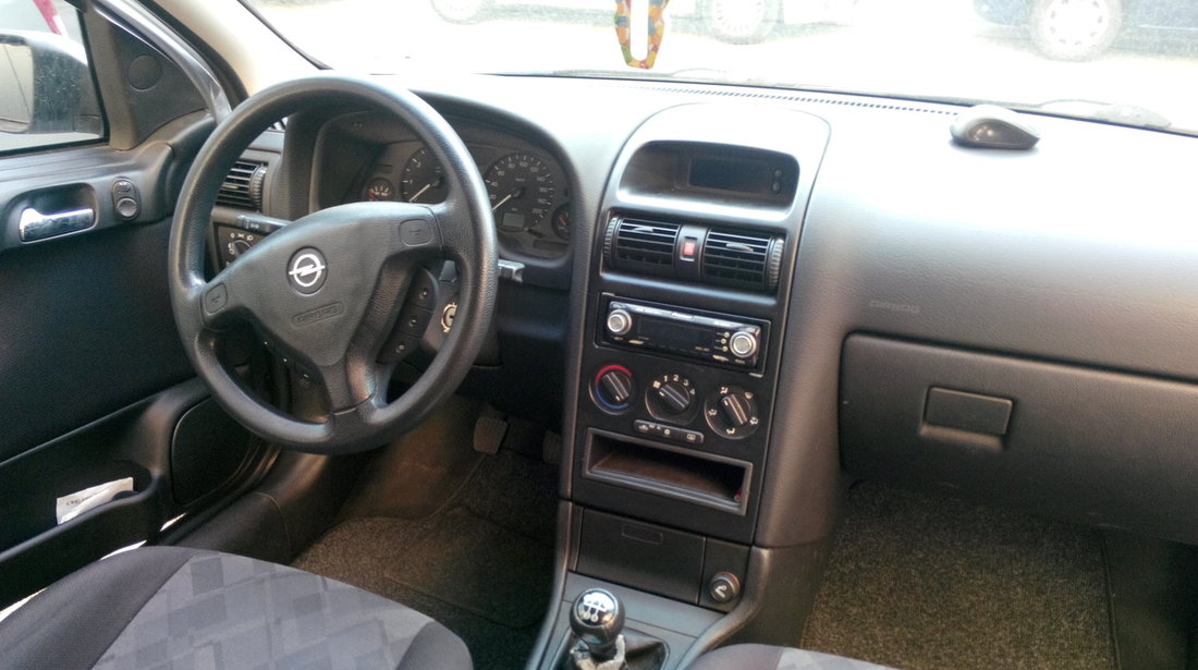 Opel Astra 16.16 valve 1999