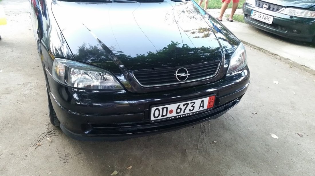 Opel Astra 16.16V 2004