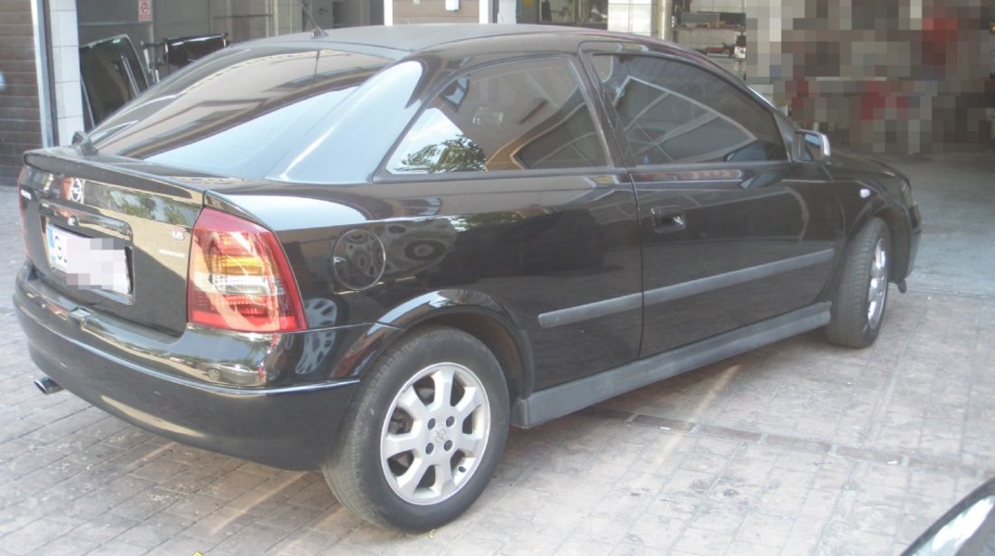 Opel Astra 16