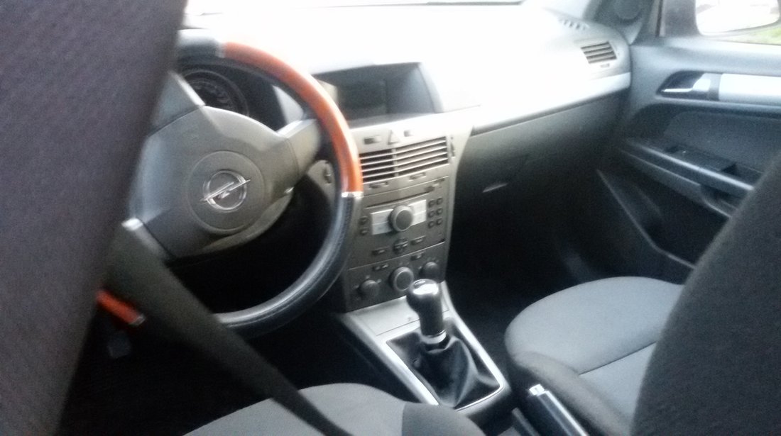 Opel Astra 1700 CDTI 2005