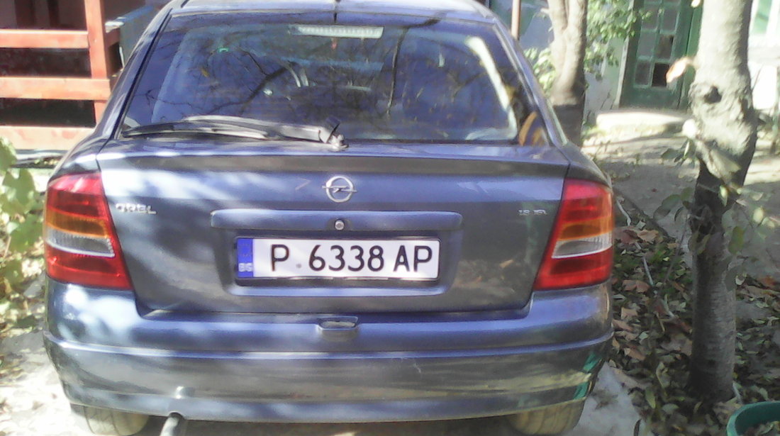 Opel Astra 1798 1998