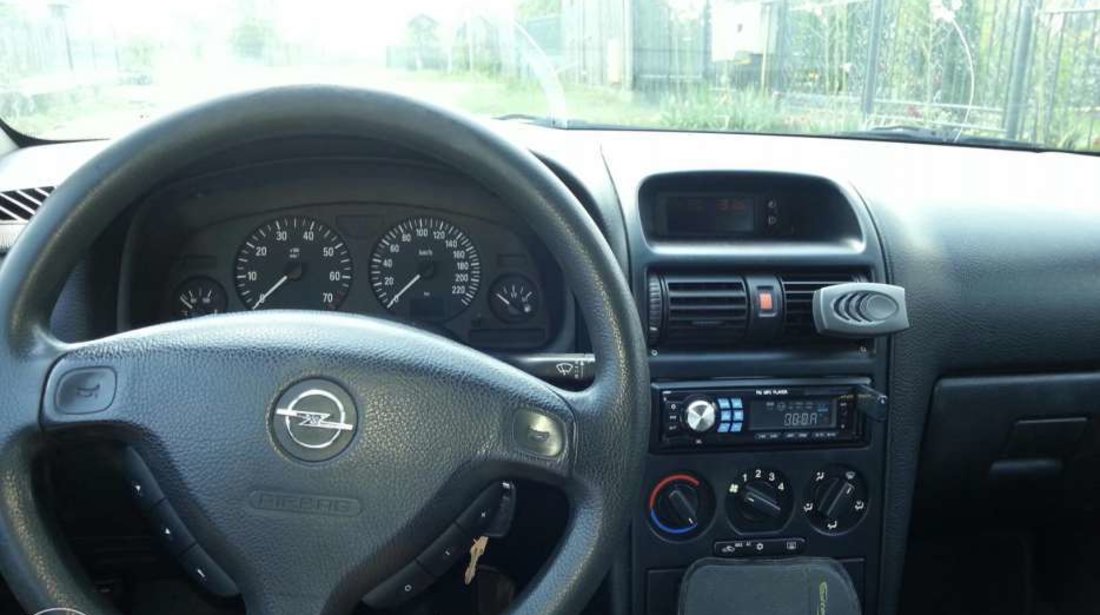 Opel Astra 1800 cc-ecotec 2002