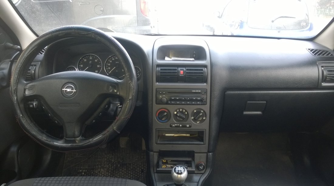 Opel Astra 2.0 2003