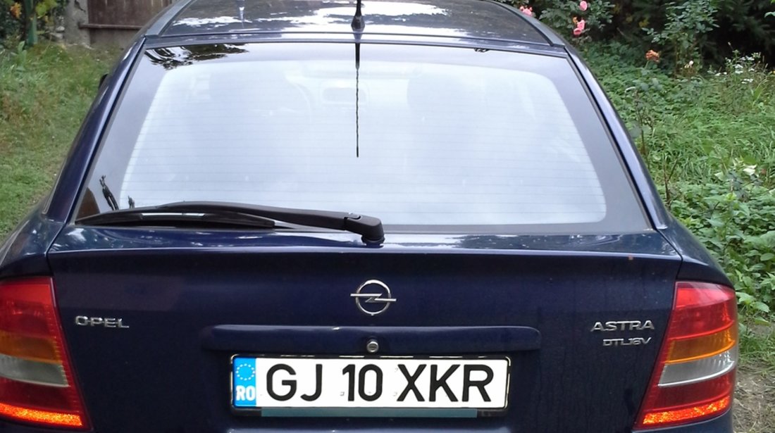 Opel Astra 2.0 DTI 2000