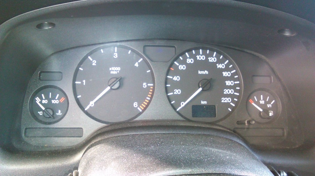 Opel Astra 2.0dti 2000