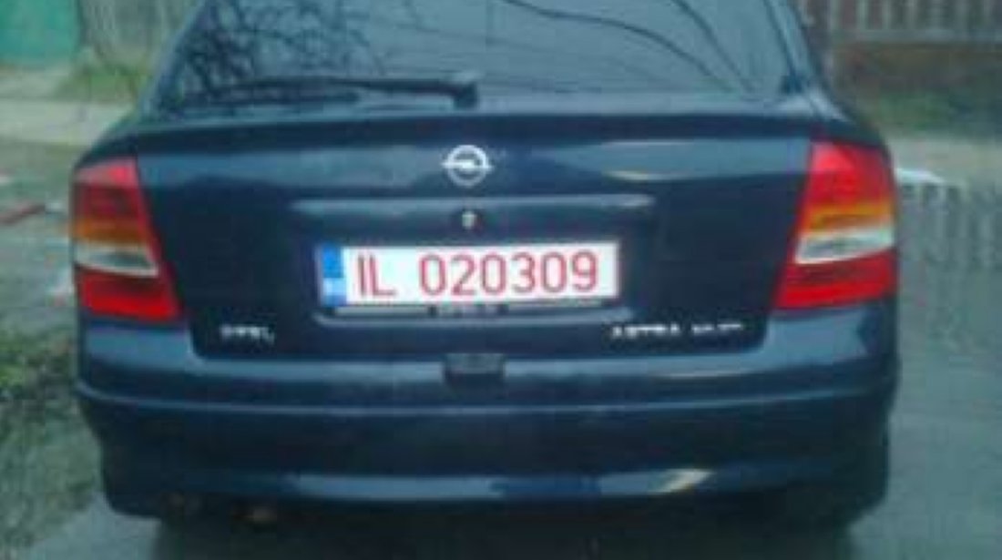 Opel Astra 2.0ydth 2002