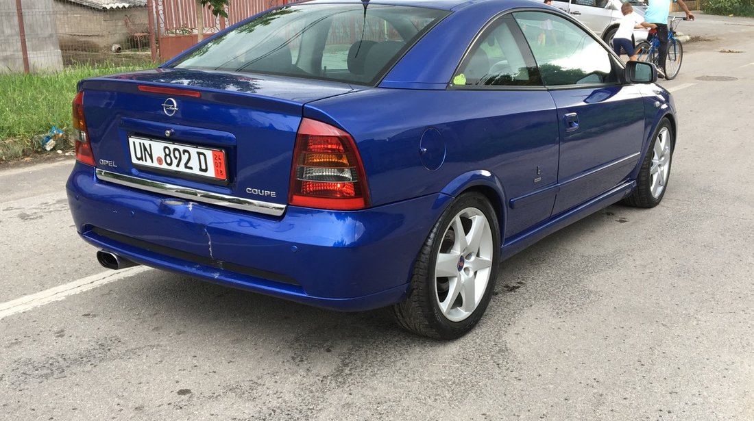 Opel Astra 2,2 2002