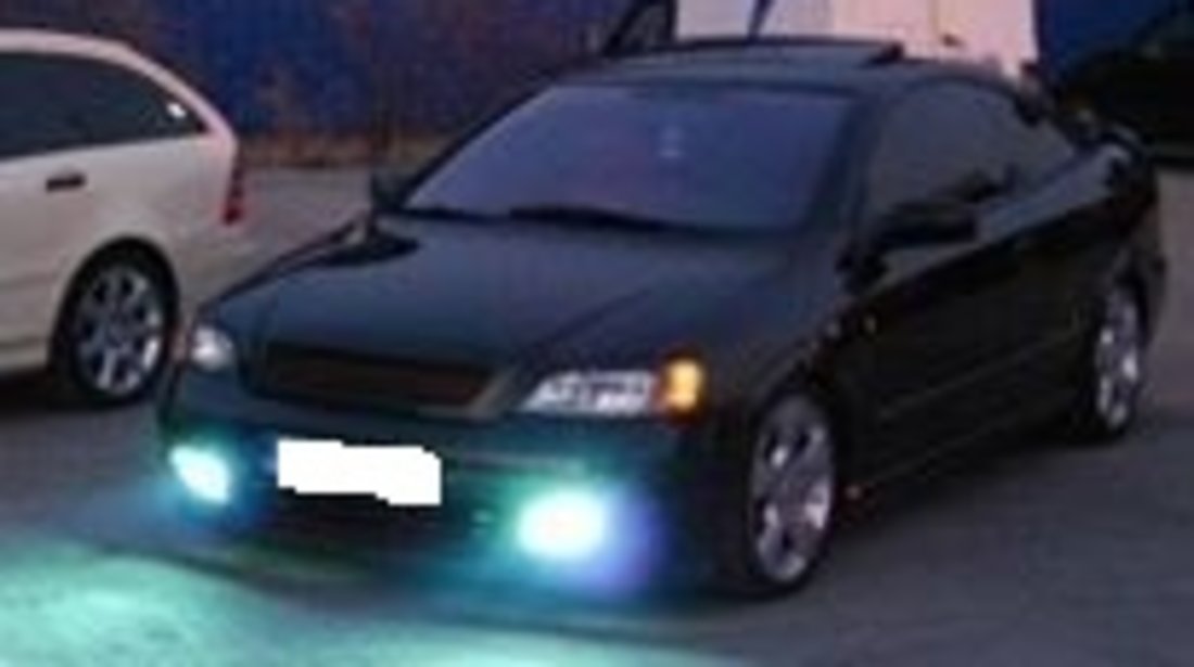 Opel Astra 2,2 2004