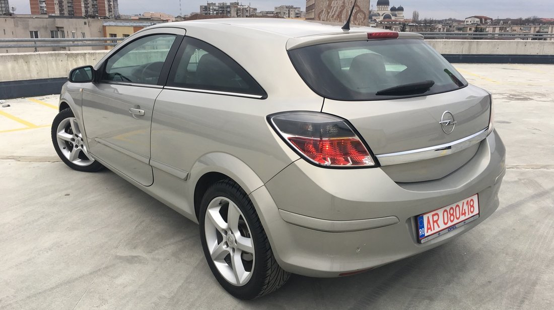 Opel Astra 2000 CDTI 2005