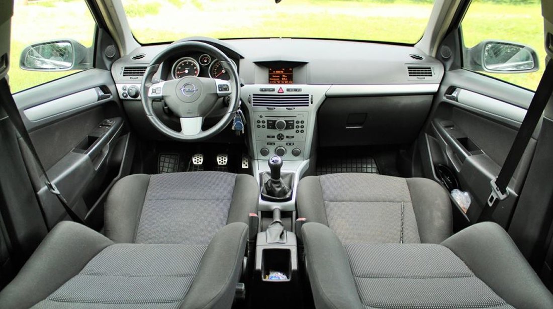 Opel Astra 2000 turbo 2005