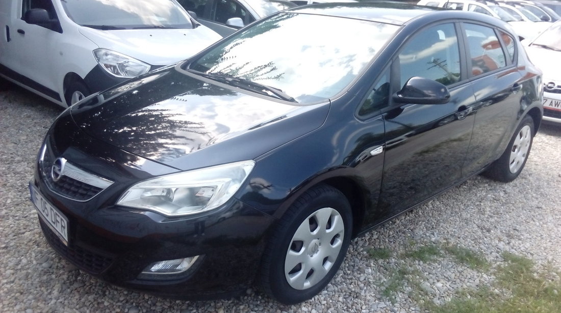 Opel Astra 2011