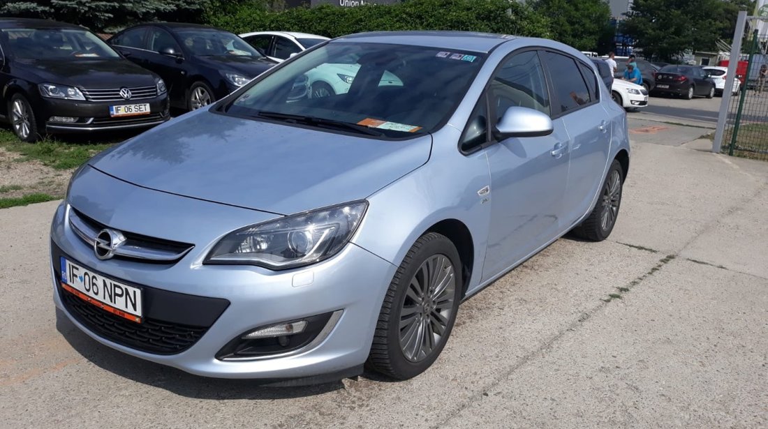 Opel Astra 2013