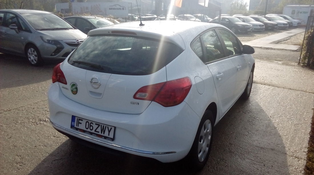 Opel Astra 2014