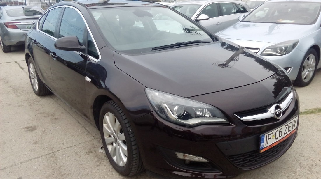 Opel Astra 2014