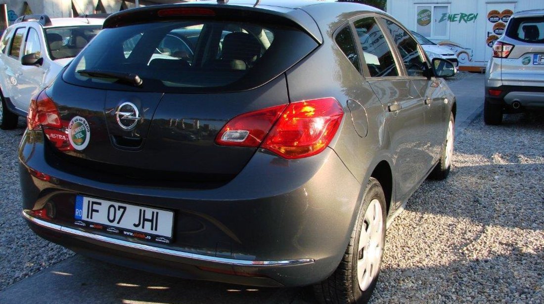 Opel Astra 2015