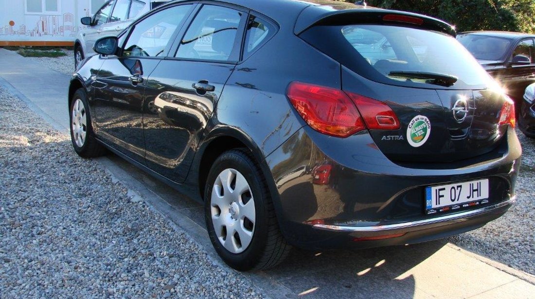 Opel Astra 2015