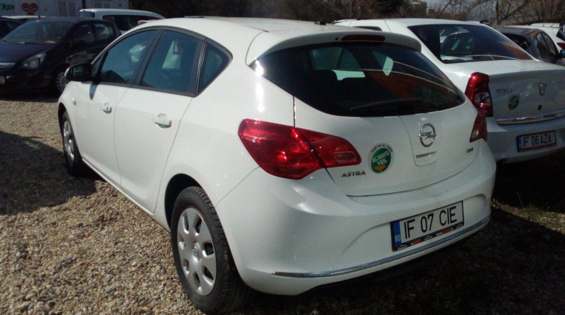 Opel Astra 2015