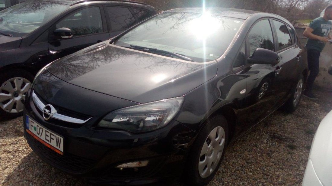 Opel Astra 2015