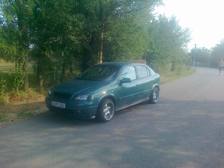 Opel Astra Astra G Y17DT