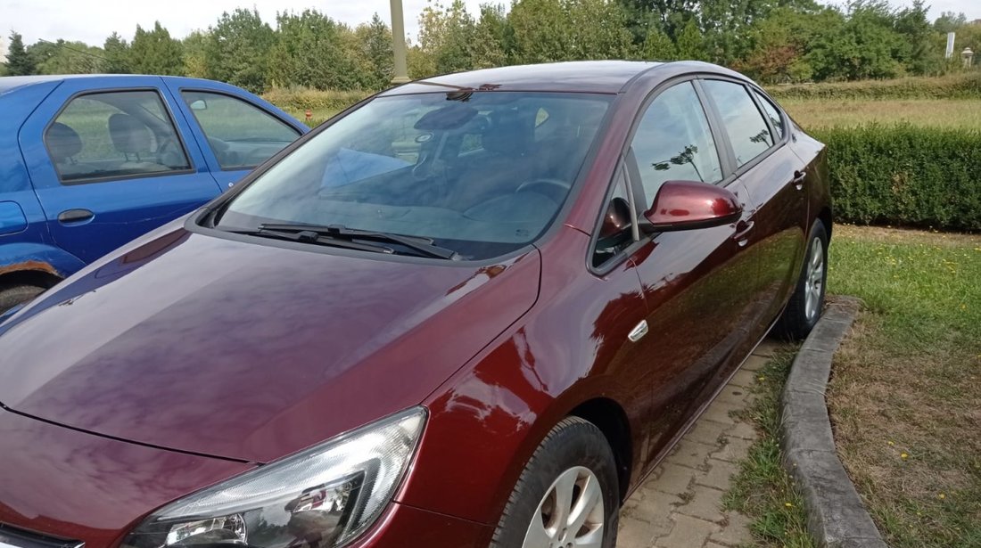 Opel Astra Benzina 2018