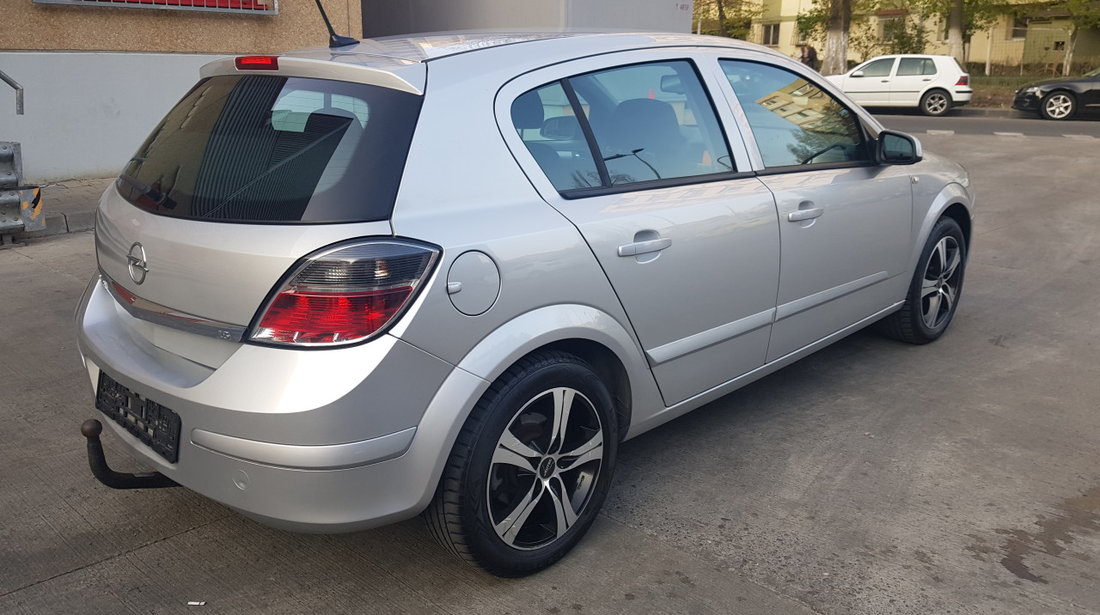 Opel Astra benzina+gpl 2009