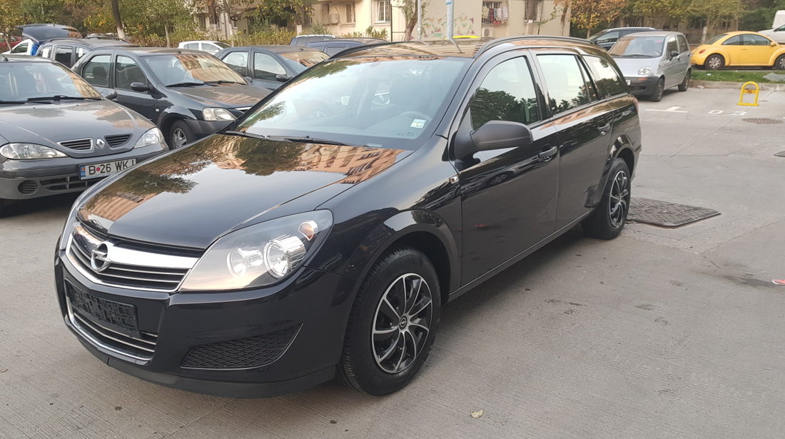 Opel Astra benzina+gpl 2010