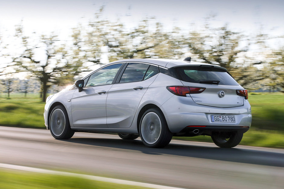 Opel Astra Biturbo diesel