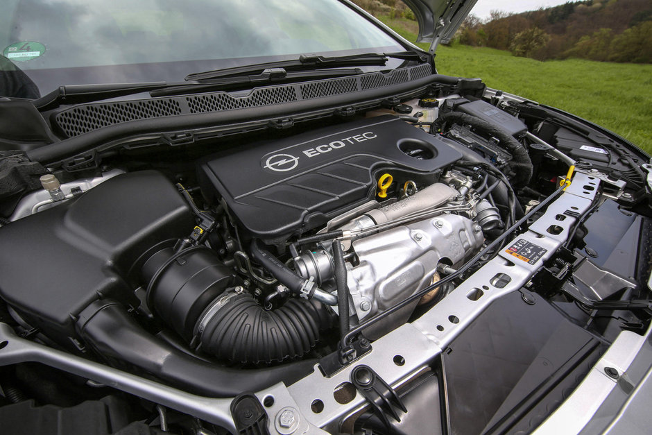 Opel Astra Biturbo diesel