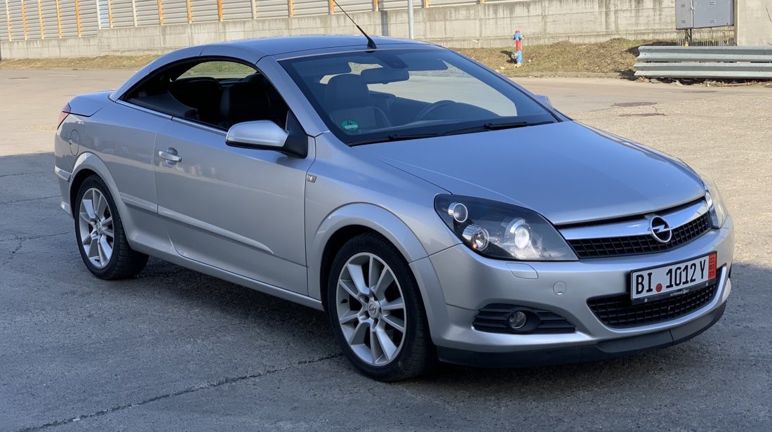 Opel Astra Cabrio Twin Top 1.9 CDTI *PIELE *150CP *XENON * 2008