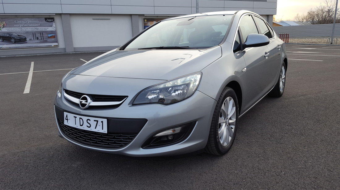 Opel Astra cdti 2014