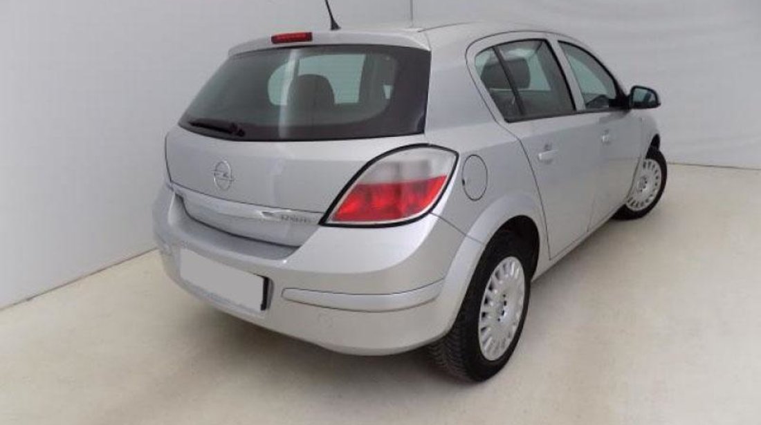 Opel Astra Classic 1.7 CDTI 110 CP 2013