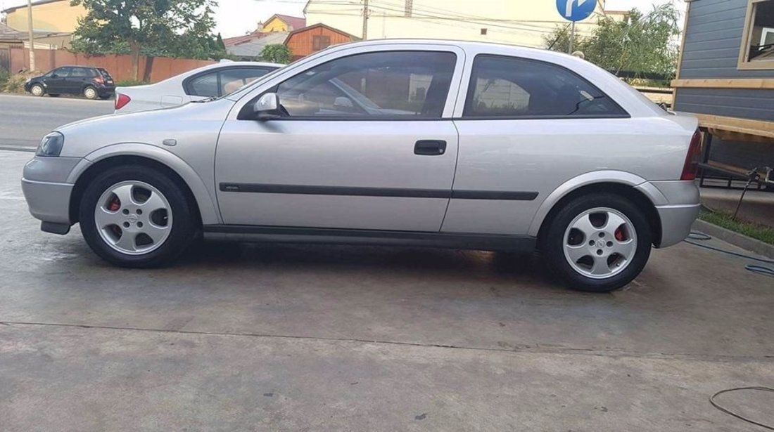 Opel Astra Coupe 1.6 2001