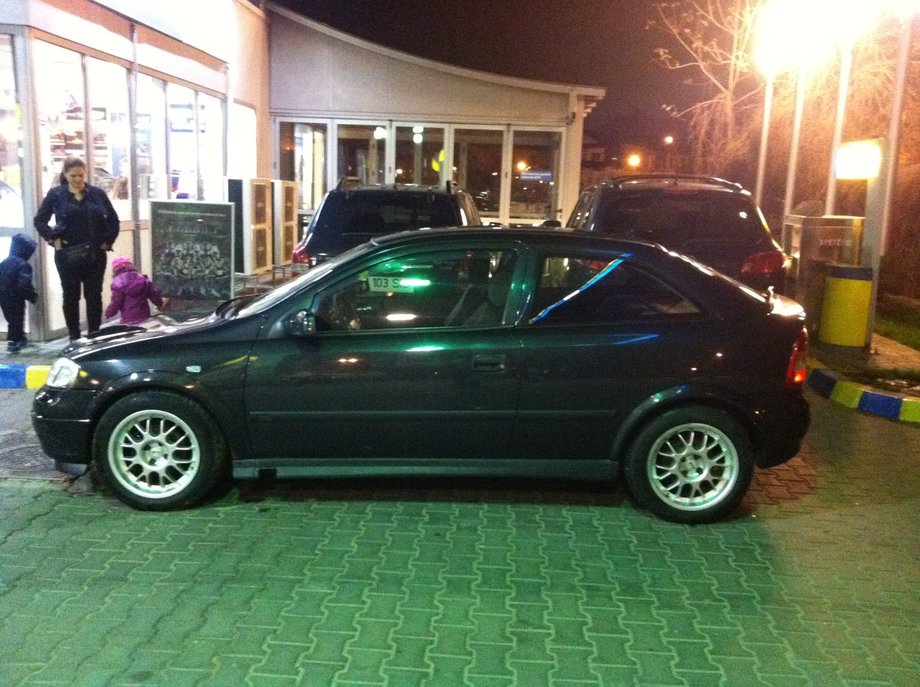 Opel Astra Coupe