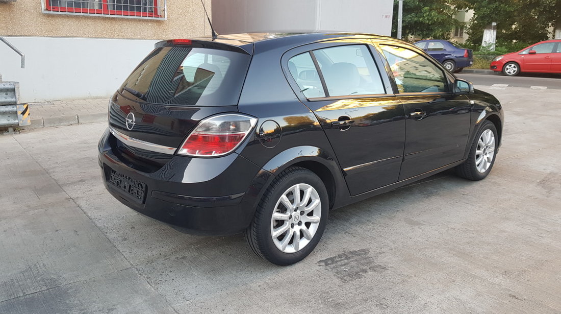 Opel Astra Ecotek 2010