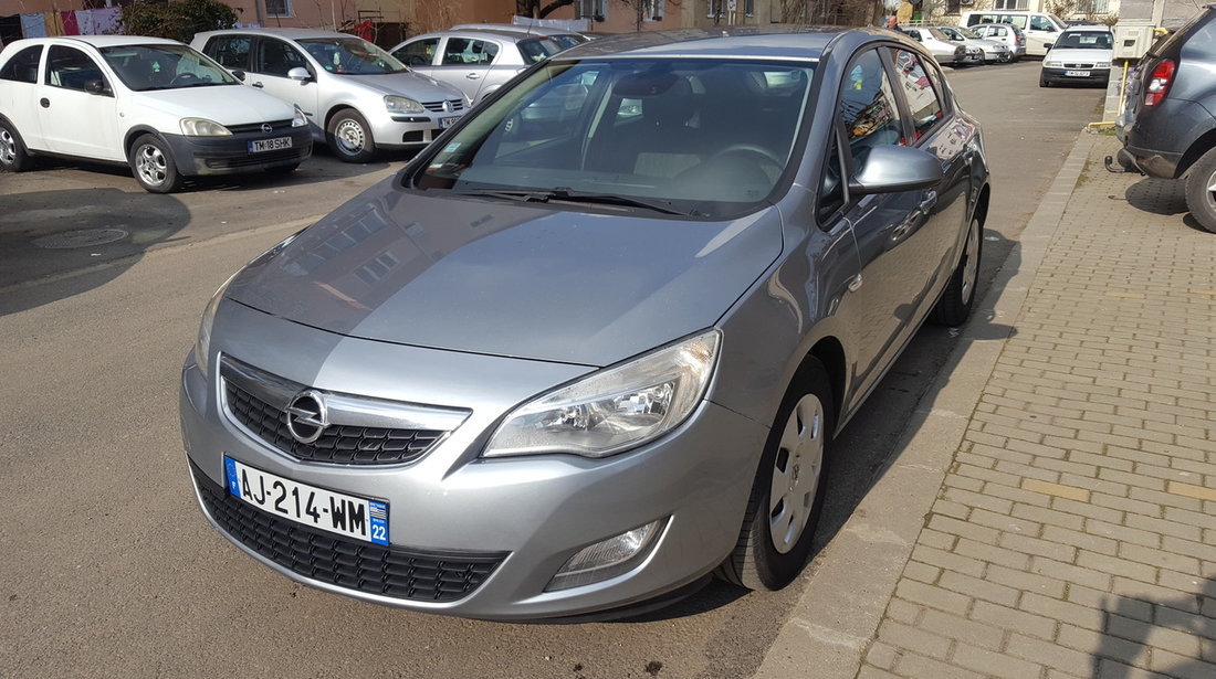 Opel Astra ELEGANCE 1.7 EURO5 2011