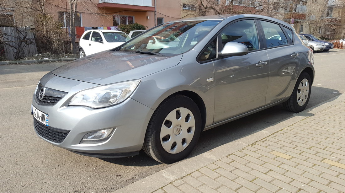 Opel Astra ELEGANCE 1.7 EURO5 2011