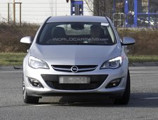 Opel Astra Facelift - Noi poze spion